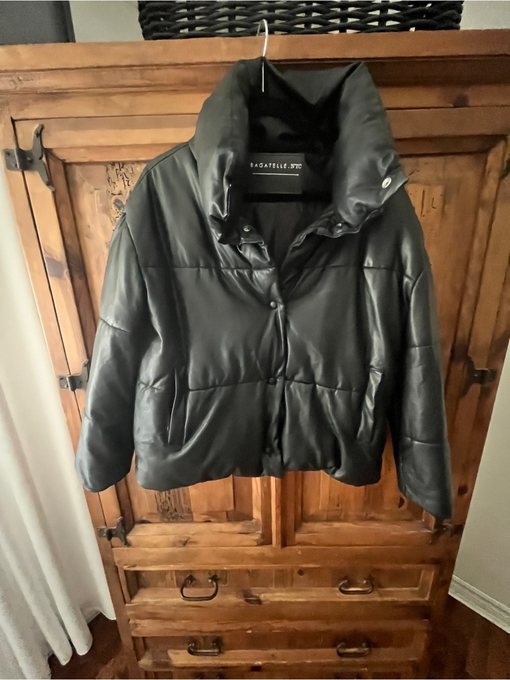 Bagatelle NYC Urban Outfitters Faux Leather Puffer Jacket – Small
